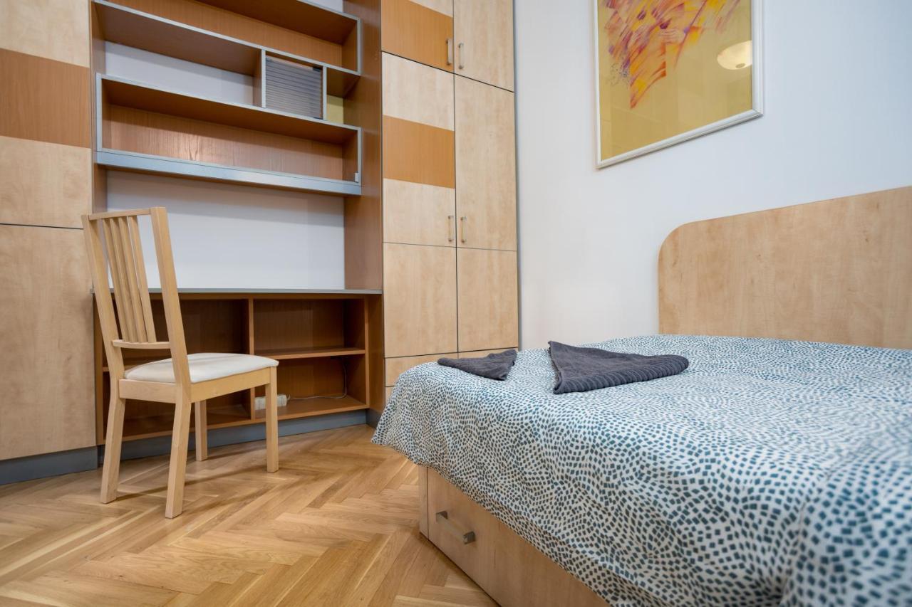 Emerald Suite With Free Parking Budapeşte Dış mekan fotoğraf