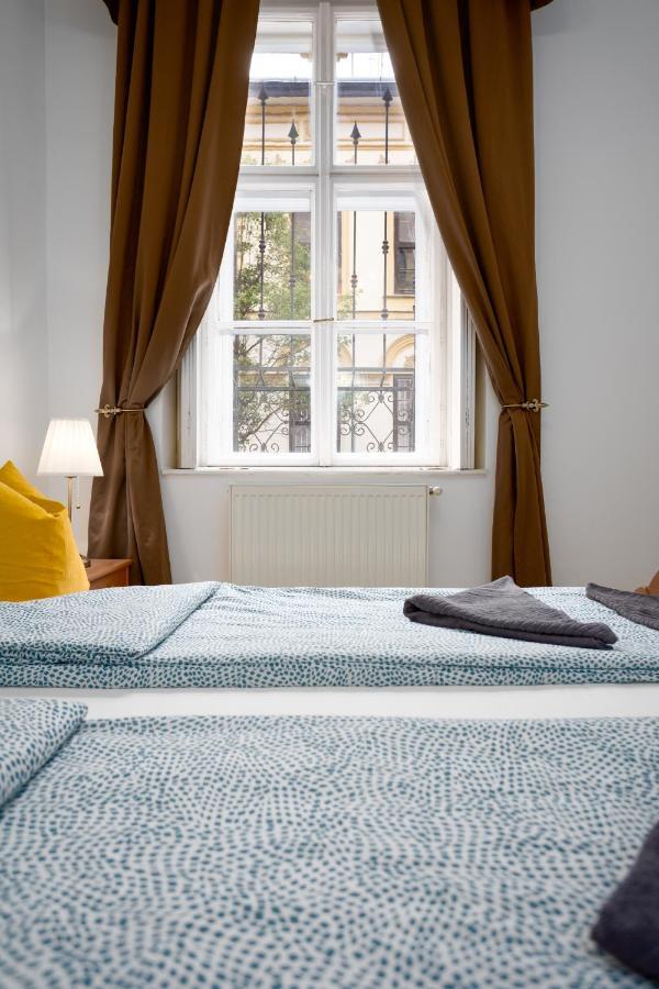 Emerald Suite With Free Parking Budapeşte Dış mekan fotoğraf